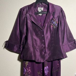 Purple skirt suit size 16